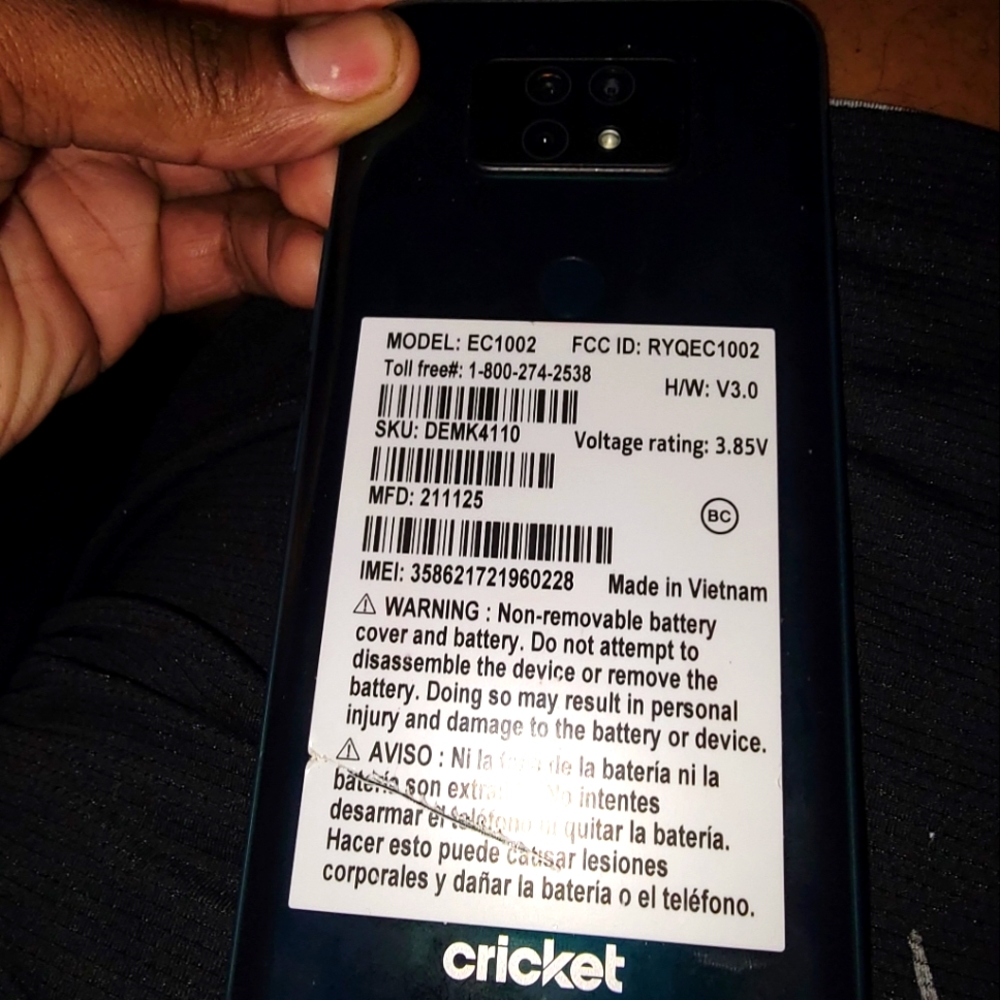 Cricket Cell Phone Model EC1002